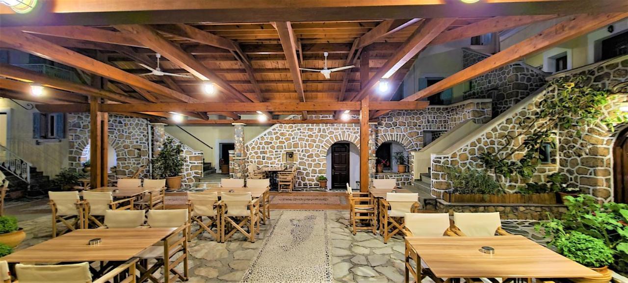 Kastro Hotel Спетсес Экстерьер фото